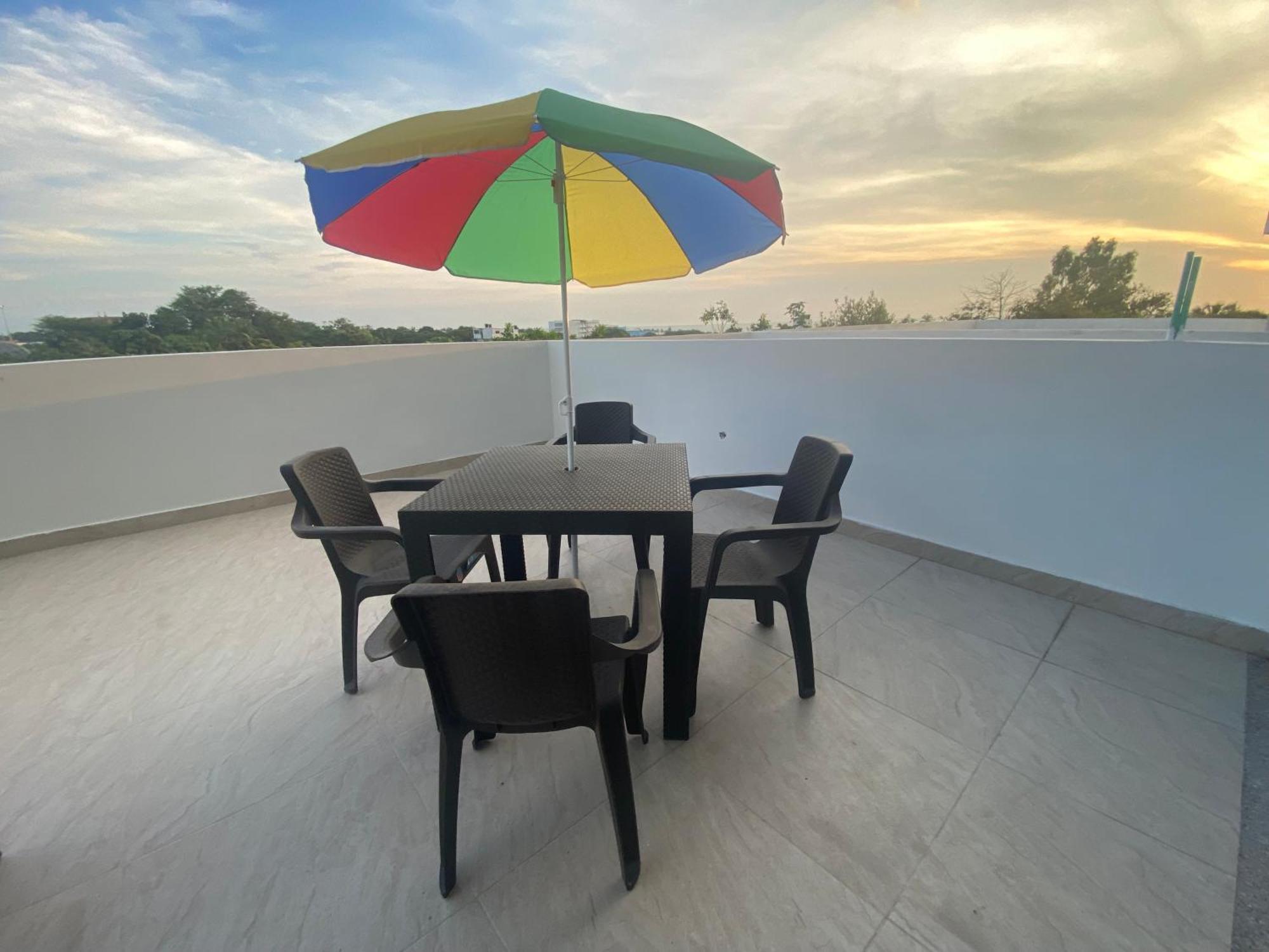 Nuevo En Infinity Blue Apartment